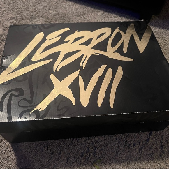 Lebron XVII Lebron 17 Air command force - Picture 2 of 7